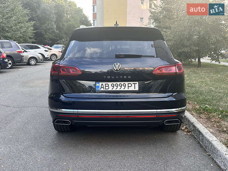 Позашляховик / Кросовер Volkswagen Touareg 2020 в Вінниці