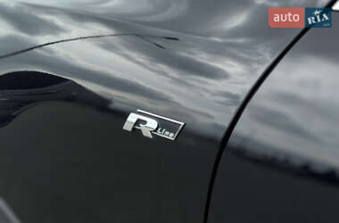 Внедорожник / Кроссовер Volkswagen Touareg 2013 в 