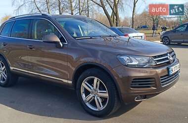 Внедорожник / Кроссовер Volkswagen Touareg 2010 в 