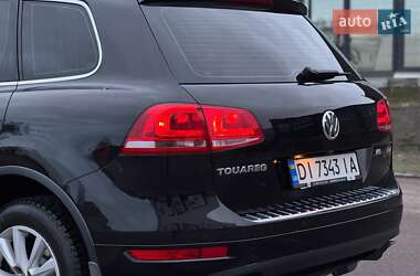 Позашляховик / Кросовер Volkswagen Touareg 2012 в 