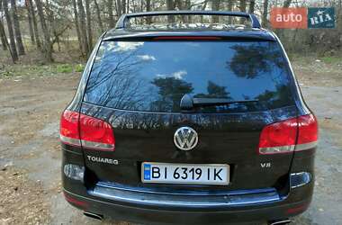 Позашляховик / Кросовер Volkswagen Touareg 2004 в 