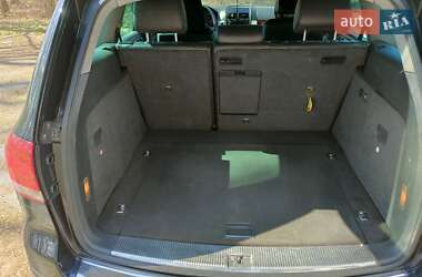 Позашляховик / Кросовер Volkswagen Touareg 2004 в 