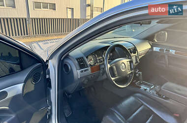 Позашляховик / Кросовер Volkswagen Touareg 2006 в 