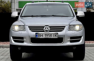 Позашляховик / Кросовер Volkswagen Touareg 2008 в 