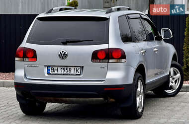 Позашляховик / Кросовер Volkswagen Touareg 2008 в 