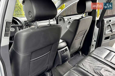 Позашляховик / Кросовер Volkswagen Touareg 2008 в 