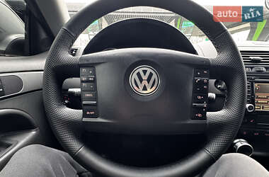 Позашляховик / Кросовер Volkswagen Touareg 2008 в 