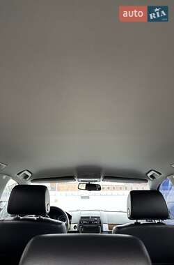 Внедорожник / Кроссовер Volkswagen Touareg 2008 в 