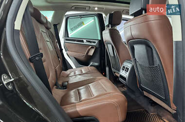 Внедорожник / Кроссовер Volkswagen Touareg 2016 в 