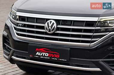 Позашляховик / Кросовер Volkswagen Touareg 2018 в 