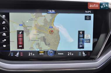 Внедорожник / Кроссовер Volkswagen Touareg 2020 в 