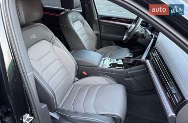 Позашляховик / Кросовер Volkswagen Touareg 2023 в 