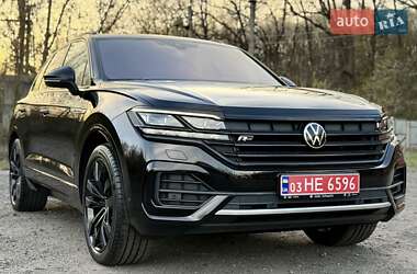 Внедорожник / Кроссовер Volkswagen Touareg 2021 в 
