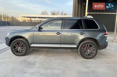Позашляховик / Кросовер Volkswagen Touareg 2005 в 