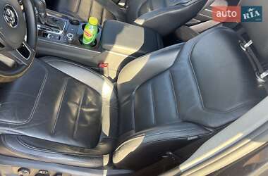 Внедорожник / Кроссовер Volkswagen Touareg 2012 в 