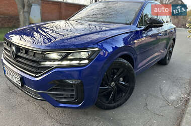 Внедорожник / Кроссовер Volkswagen Touareg 2021 в 