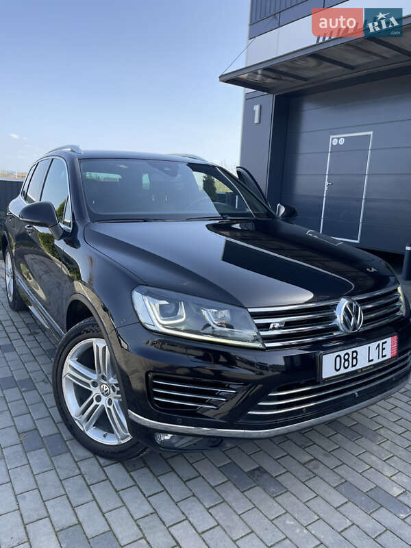 Volkswagen Touareg