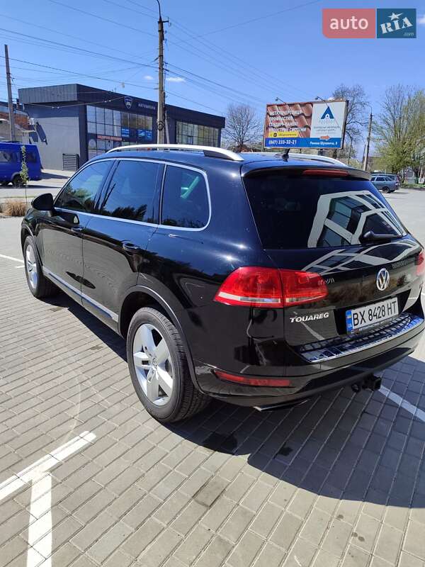 Внедорожник / Кроссовер Volkswagen Touareg 2012 в Хмельницком фото 5 Внедорожник / Кроссовер Volkswagen Touareg 2012 в Хмельницком