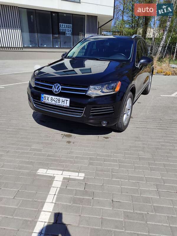 Внедорожник / Кроссовер Volkswagen Touareg 2012 в Хмельницком фото 2 Внедорожник / Кроссовер Volkswagen Touareg 2012 в Хмельницком