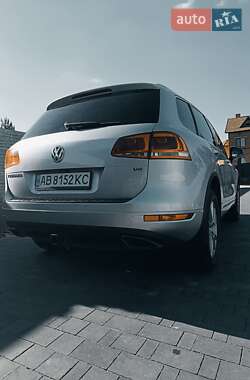 Внедорожник / Кроссовер Volkswagen Touareg 2013 в 