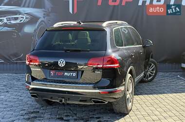 Внедорожник / Кроссовер Volkswagen Touareg 2016 в 