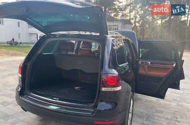 Внедорожник / Кроссовер Volkswagen Touareg 2007 в 