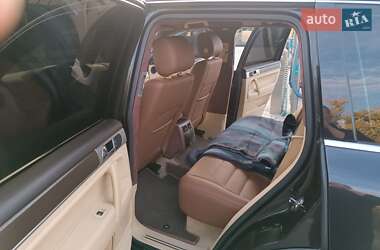 Позашляховик / Кросовер Volkswagen Touareg 2003 в 