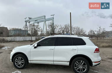 Внедорожник / Кроссовер Volkswagen Touareg 2015 в 
