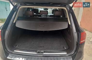 Внедорожник / Кроссовер Volkswagen Touareg 2014 в 