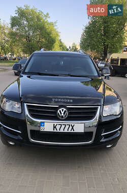 Внедорожник / Кроссовер Volkswagen Touareg 2007 в 