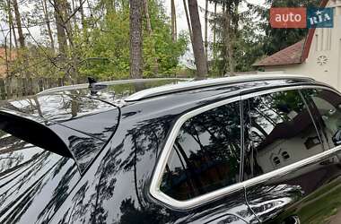 Позашляховик / Кросовер Volkswagen Touareg 2018 в 