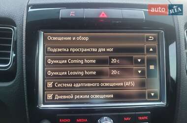 Внедорожник / Кроссовер Volkswagen Touareg 2012 в 
