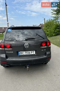 Внедорожник / Кроссовер Volkswagen Touareg 2008 в 