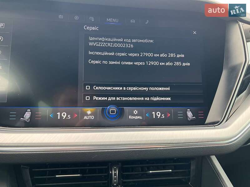 Позашляховик / Кросовер Volkswagen Touareg 2018 в Києві