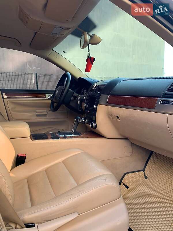 Внедорожник / Кроссовер Volkswagen Touareg 2007 в Ивано-Франковске
