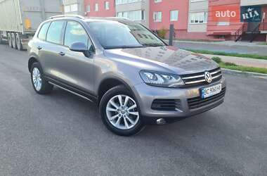 Позашляховик / Кросовер Volkswagen Touareg 2010 в 