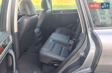 Позашляховик / Кросовер Volkswagen Touareg 2010 в 