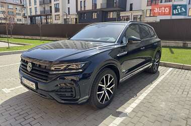 Позашляховик / Кросовер Volkswagen Touareg 2021 в Львові