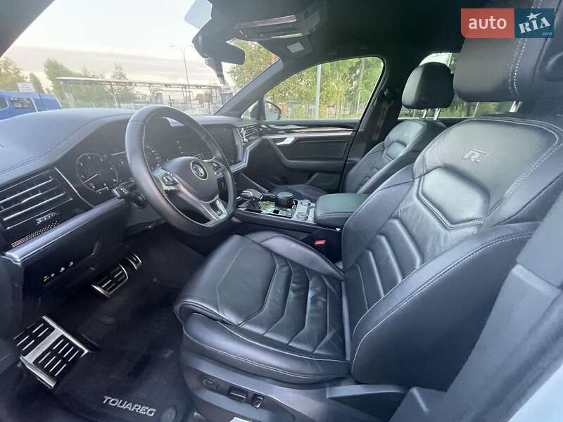 Позашляховик / Кросовер Volkswagen Touareg 2018 в Кременчуці