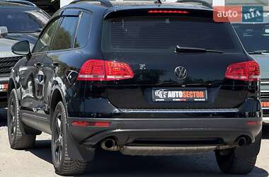 Внедорожник / Кроссовер Volkswagen Touareg 2017 в 