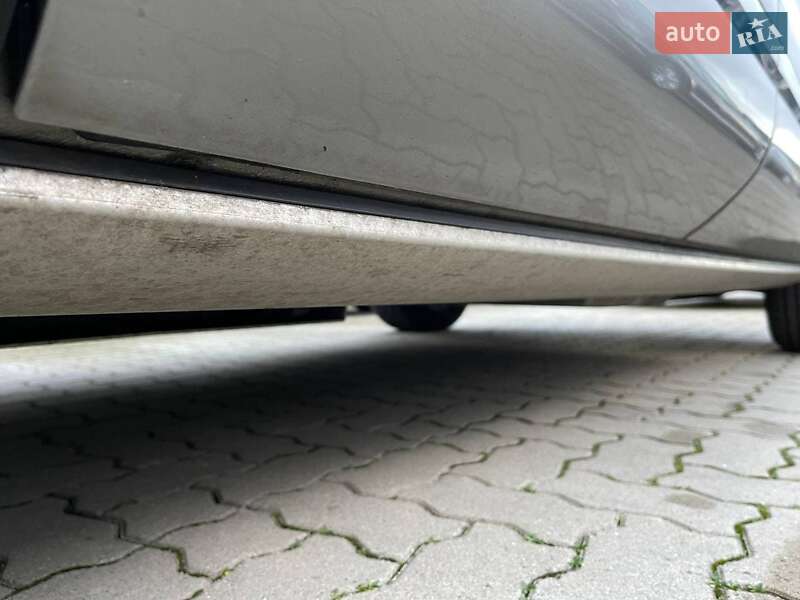 Внедорожник / Кроссовер Volkswagen Touareg 2016 в Житомире