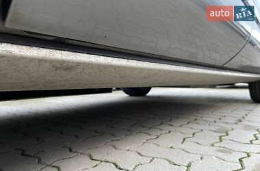 Позашляховик / Кросовер Volkswagen Touareg 2016 в 
