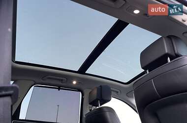 Позашляховик / Кросовер Volkswagen Touareg 2016 в 