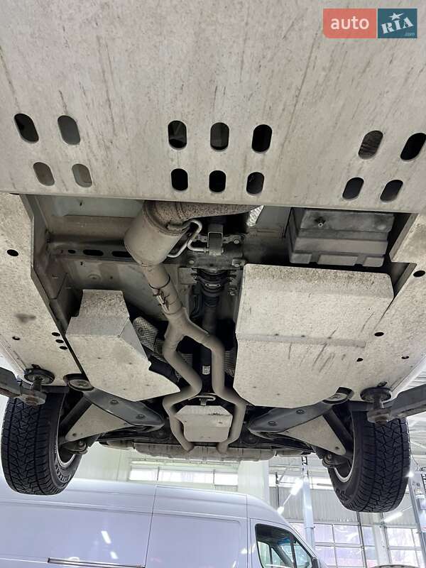 Внедорожник / Кроссовер Volkswagen Touareg 2016 в Житомире