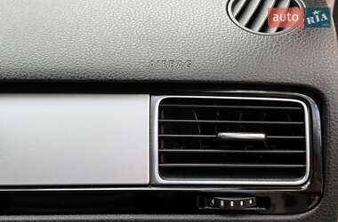 Внедорожник / Кроссовер Volkswagen Touareg 2014 в 