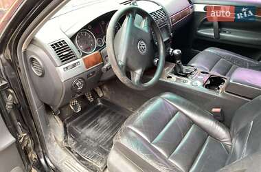 Позашляховик / Кросовер Volkswagen Touareg 2003 в 