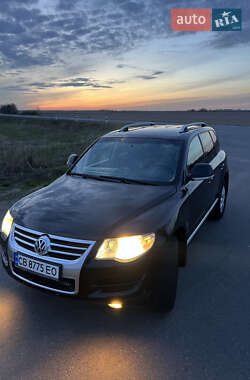 Позашляховик / Кросовер Volkswagen Touareg 2008 в 