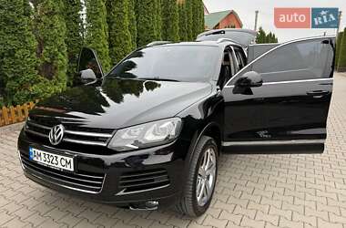 Позашляховик / Кросовер Volkswagen Touareg 2010 в 