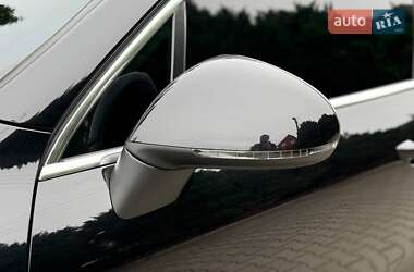 Позашляховик / Кросовер Volkswagen Touareg 2010 в 