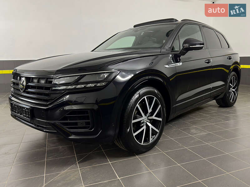 Позашляховик / Кросовер Volkswagen Touareg 2019 в Козятині